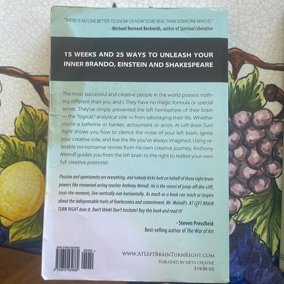 At left brain turn right ( acting book by shayline woodly’s acting teacher) - Picture 2 of 2